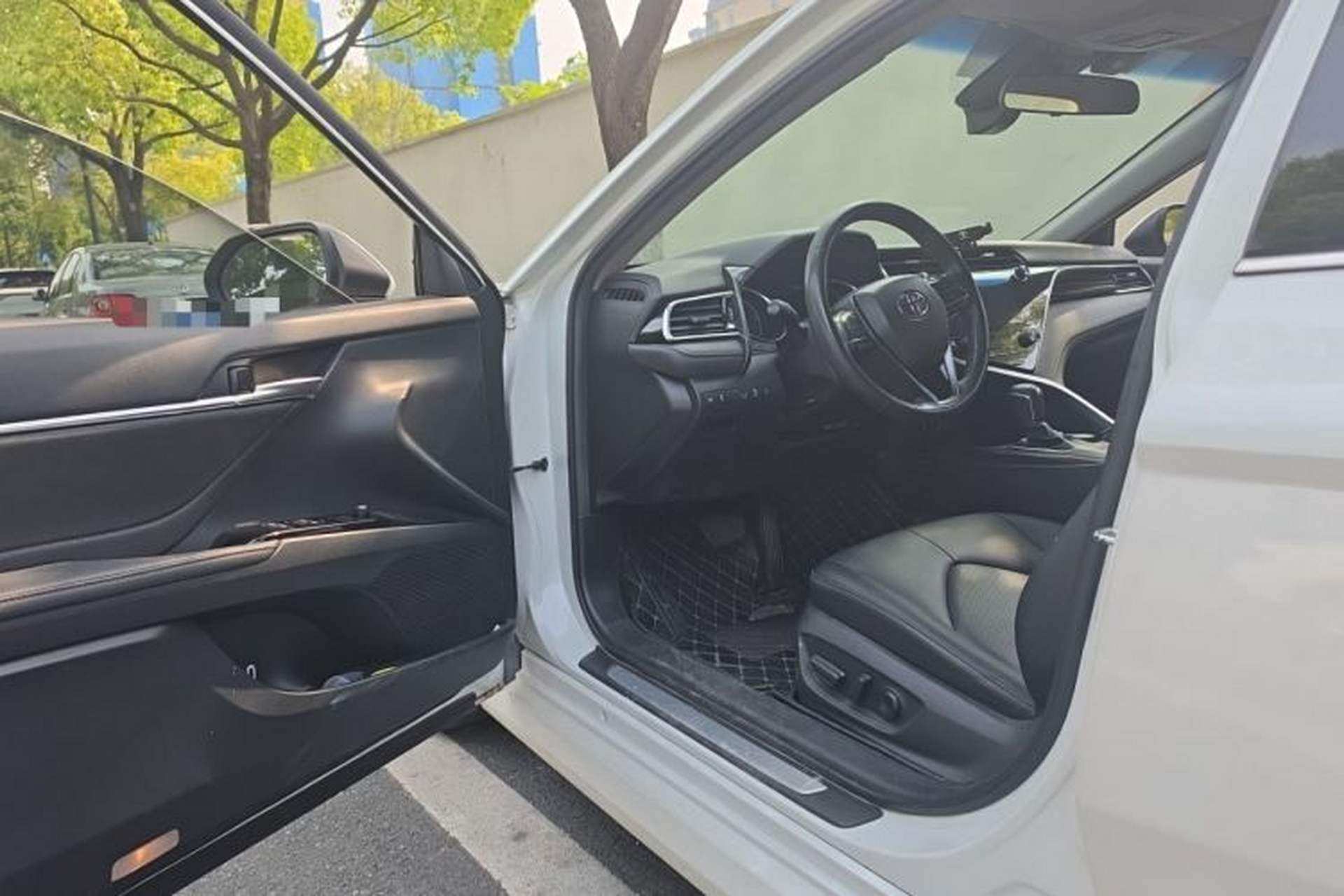 Used Toyota Camry 2019 2.5G Luxury Edition China VI Standard Interior 3