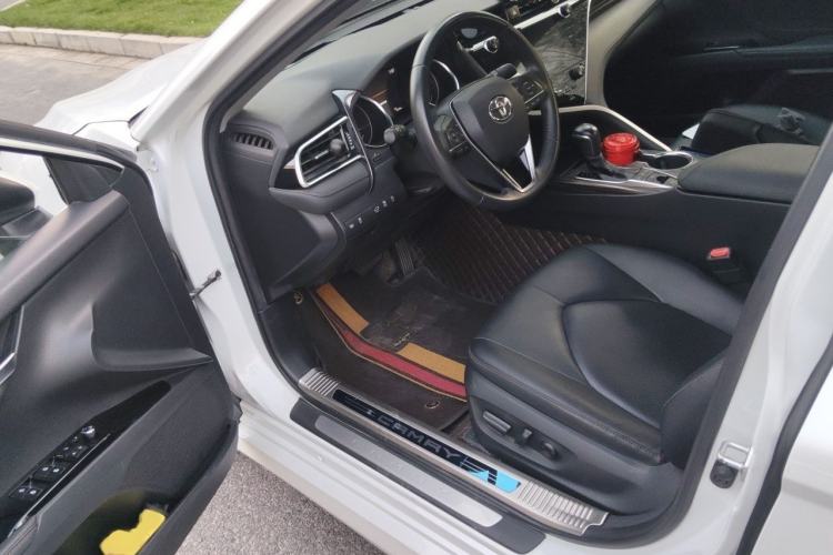 Used Toyota Camry 2019 Revised Version 2.5G Luxury Edition Interior 3