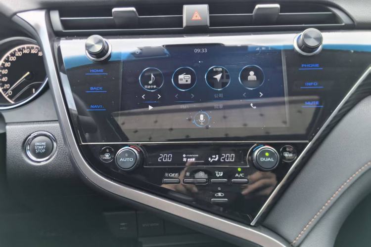 Used Toyota Camry 2019 2.0G Luxury Edition China VI Standard Interior 4