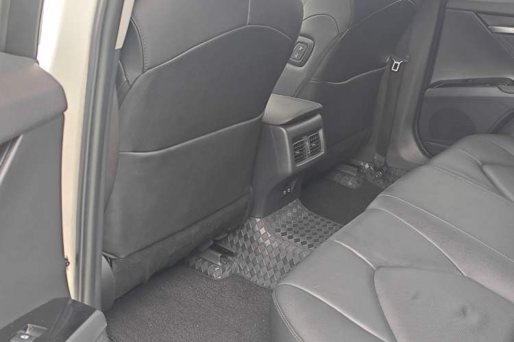 Used Toyota Camry 2019 Revised Version 2.5G Luxury Edition Interior 4