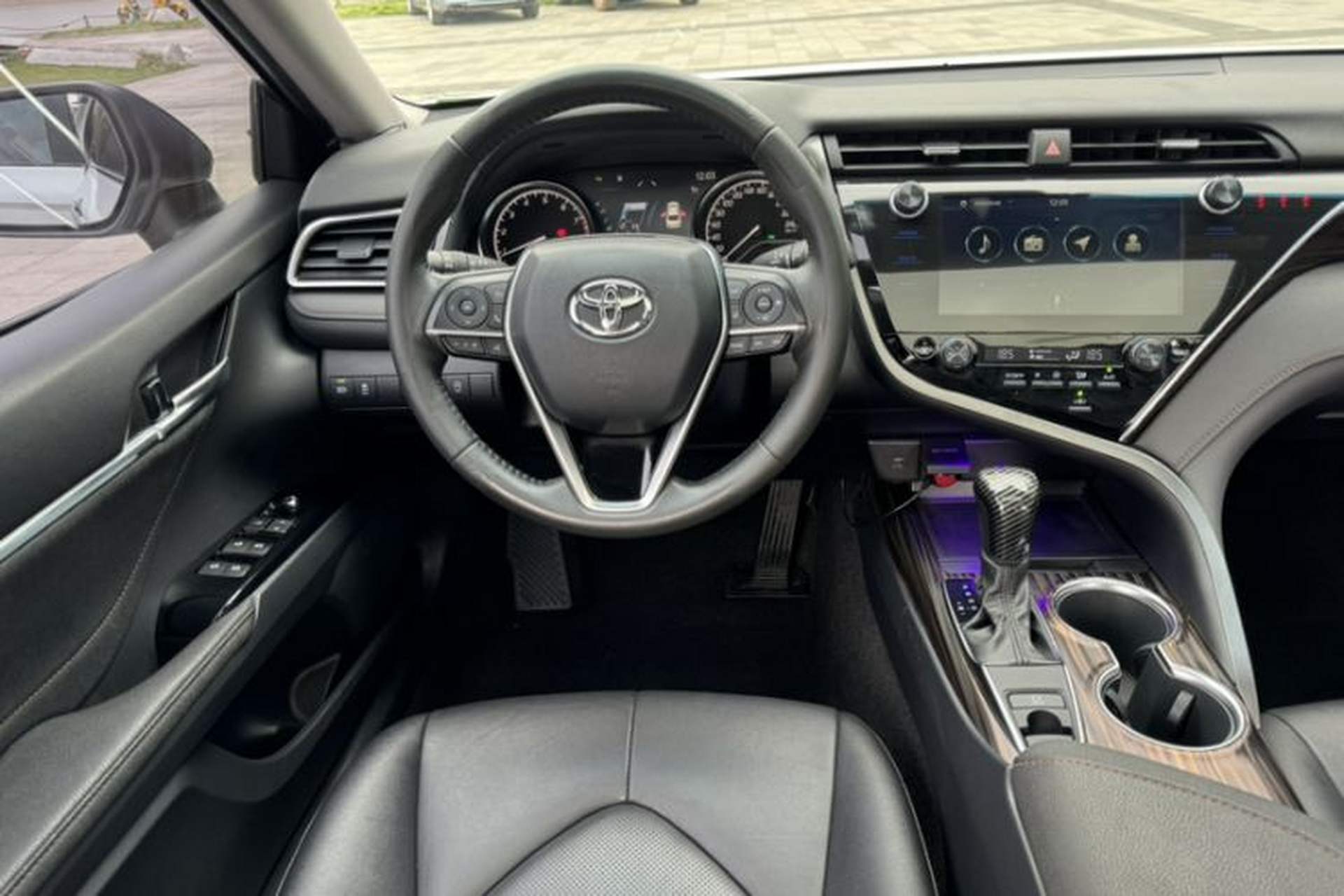 Used Toyota Camry 2019 Revised Version 2.0G Luxury Edition Interior 4