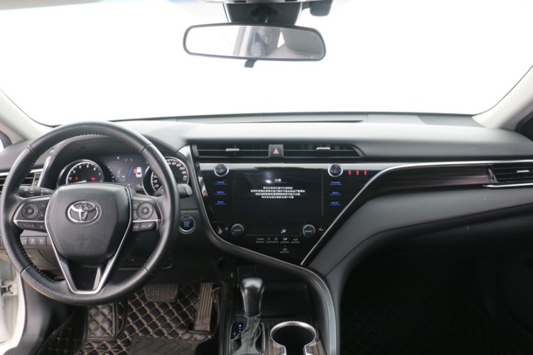 Used Toyota Camry 2019 2.0G Luxury Edition China VI Standard Interior 5
