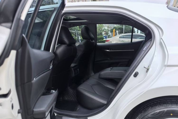 Used Toyota Camry 2019 2.0G Luxury Edition China VI Standard Interior 7