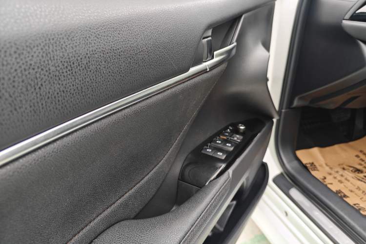 Used Toyota Camry 2019 Revised Version 2.5G Luxury Edition Interior 7