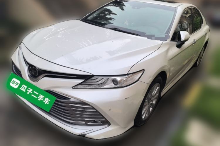 Used Toyota Camry 2019 Revised Version 2.0G Luxury Edition Guazi used car, China used car export, Used car for sale, Used cars, Cheapest cars for sale