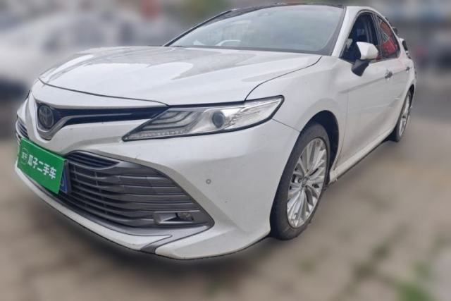 Used Toyota Camry 2019 2.5G Luxury Edition China VI Standard