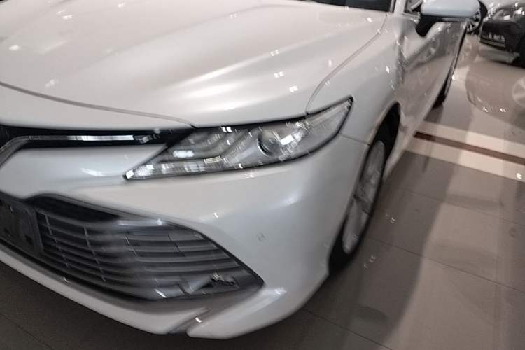 Used Toyota Camry 2019 2.0G Luxury Edition China VI Standard Left Front Headlight