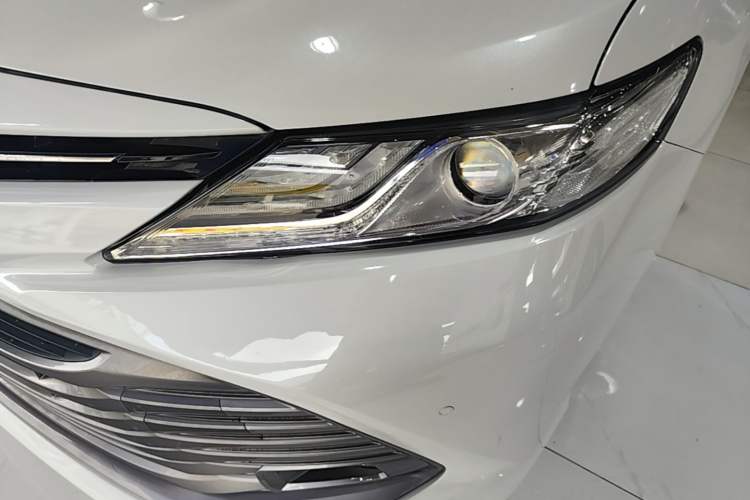 Used Toyota Camry 2019 2.5G Luxury Edition China VI Standard Left Front Headlight