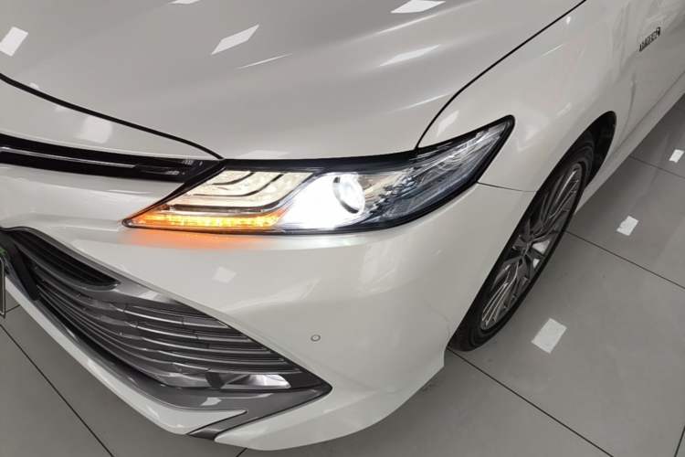 Used Toyota Camry 2019 Revised Version Dual-Engine 2.5 HG Luxury Edition Left Front Headlight