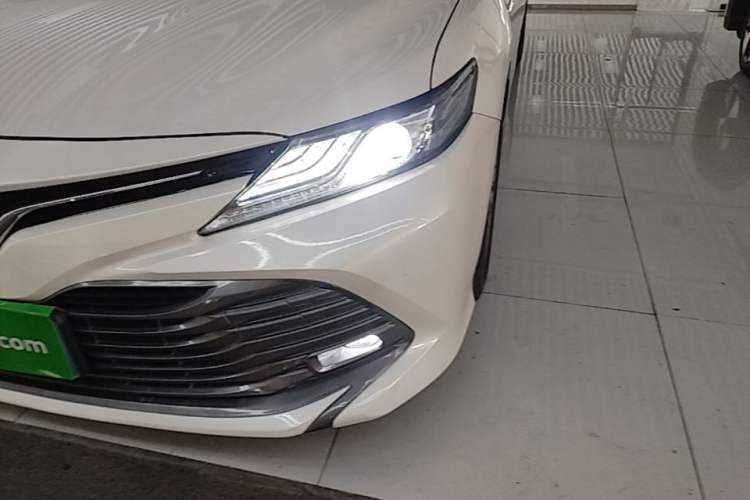 Used Toyota Camry 2019 Revised Version Dual-Engine 2.5 HG Luxury Edition Left Front Headlight