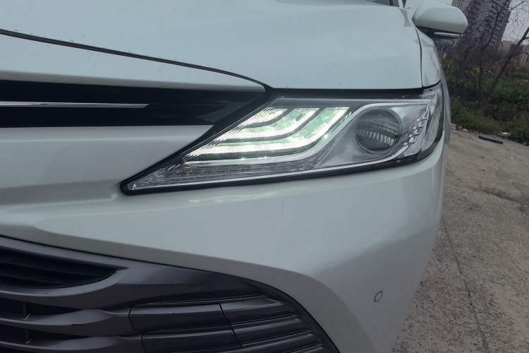 Used Toyota Camry 2019 2.0G Luxury Edition China VI Standard Left Front Headlight