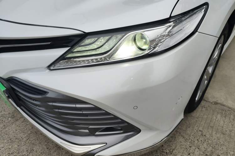 Used Toyota Camry 2019 Revised Version 2.0G Luxury Edition Left Front Headlight