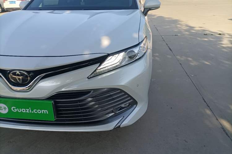 Used Toyota Camry 2019 Revised Version 2.0G Luxury Edition Left Front Headlight