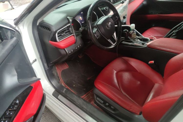 Used Toyota Camry 2019 Revised Version 2.5S Fēngshàng Edition Left Front Seat