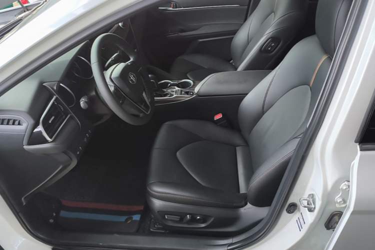 Used Toyota Camry 2019 Revised Version 2.5G Luxury Edition Left Front Seat