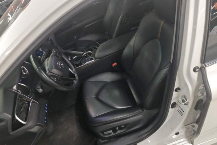 Used Toyota Camry 2019 Revised Version 2.5G Luxury Edition Left Front Seat