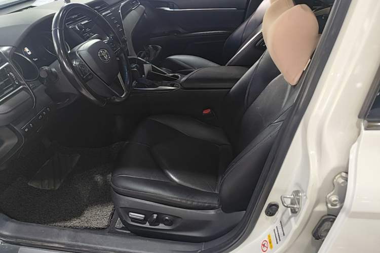 Used Toyota Camry 2019 2.5G Luxury Edition China VI Standard Left Front Seat