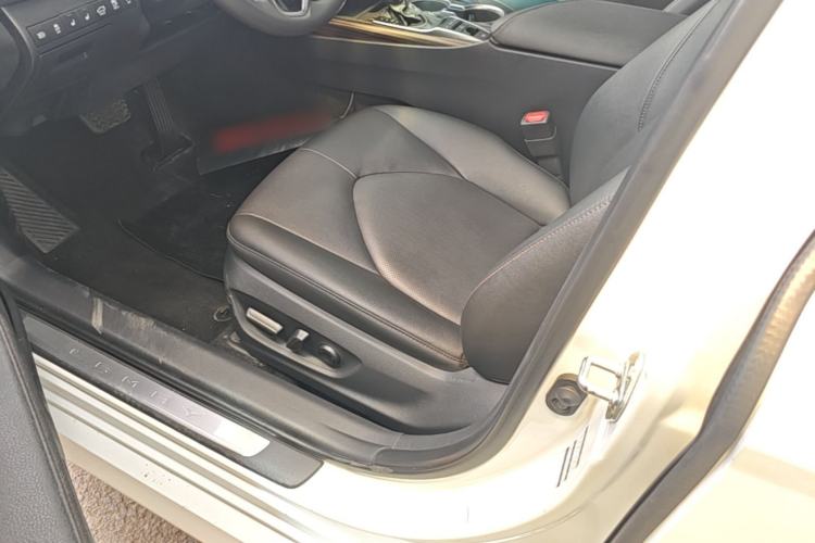 Used Toyota Camry 2019 2.5G Luxury Edition China V Standard Left Front Seat