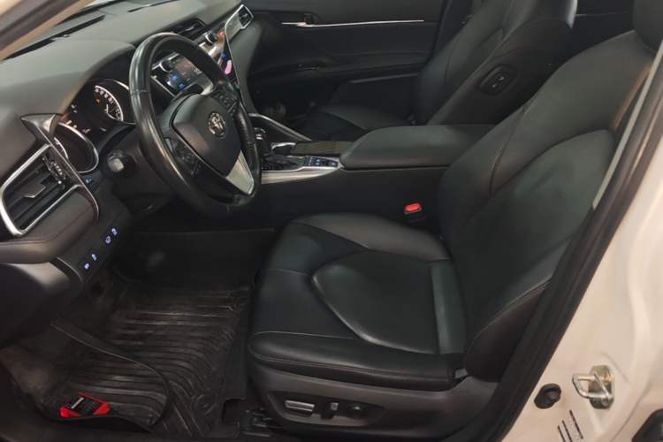 Used Toyota Camry 2019 Dual-Engine 2.5 HG Luxury Edition China VI Standard Left Front Seat