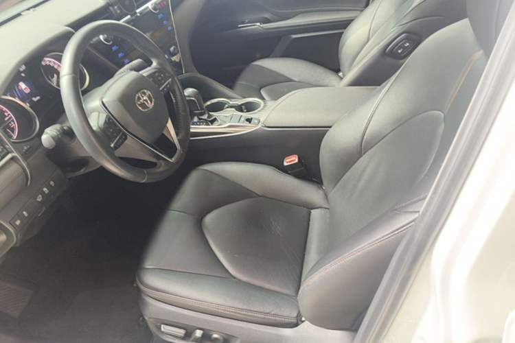 Used Toyota Camry 2019 2.0G Luxury Edition China VI Standard Left Front Seat