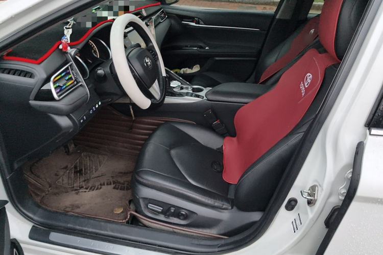 Used Toyota Camry 2019 Revised Version Dual-Engine 2.5 HG Luxury Edition Left Front Seat