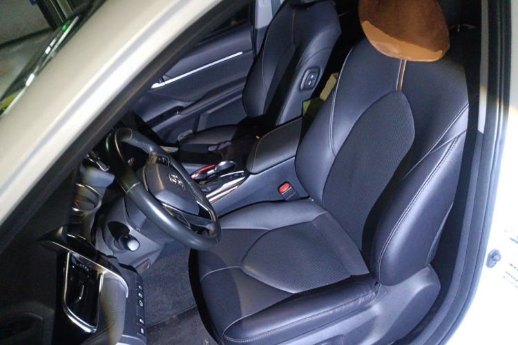 Used Toyota Camry 2019 2.0G Luxury Edition China VI Standard Left Front Seat
