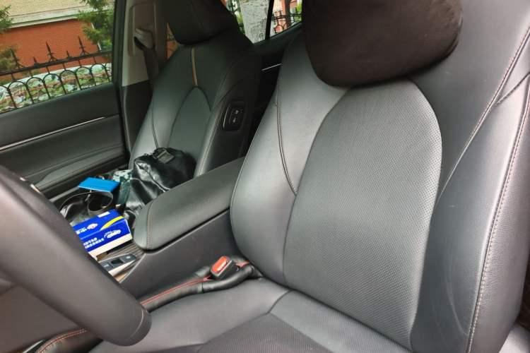 Used Toyota Camry 2019 2.5G Luxury Edition China VI Standard Left Front Seat