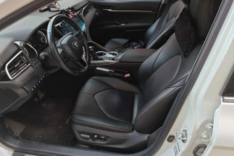 Used Toyota Camry 2019 Revised Version 2.0G Luxury Edition Left Front Seat