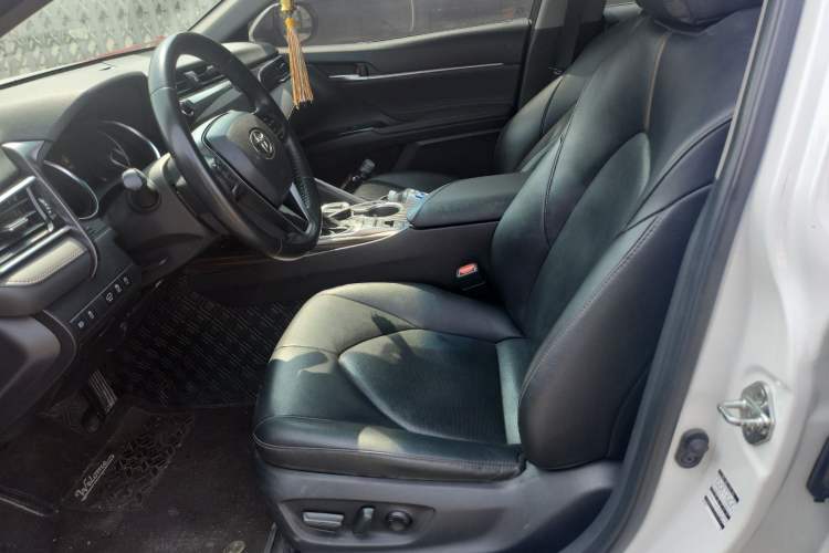Used Toyota Camry 2019 2.5G Luxury Edition China VI Standard Left Front Seat
