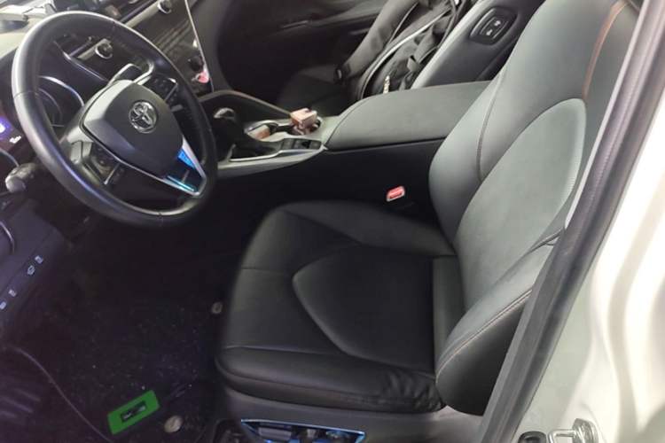 Used Toyota Camry 2019 Dual-Engine 2.5 HG Luxury Edition China VI Standard Left Front Seat