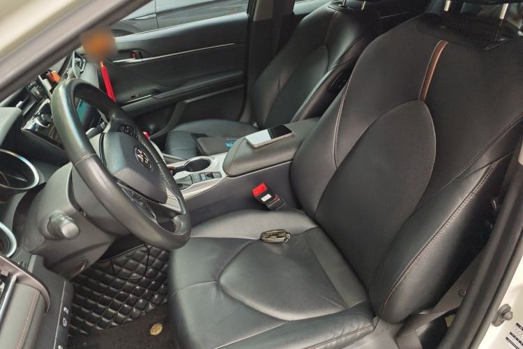 Used Toyota Camry 2019 Revised Version Dual-Engine 2.5 HG Luxury Edition Left Front Seat