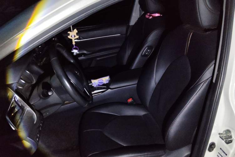 Used Toyota Camry 2019 Revised Version 2.5G Luxury Edition Left Front Seat