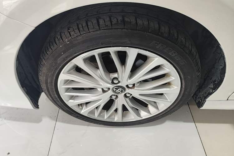Used Toyota Camry 2019 2.5G Luxury Edition China VI Standard Left Front Wheel Hub