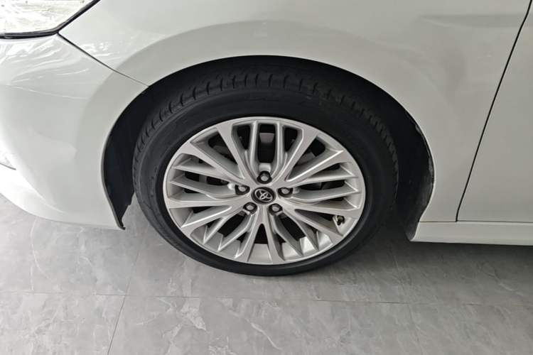 Used Toyota Camry 2019 Revised Version 2.5G Luxury Edition Left Front Wheel Hub
