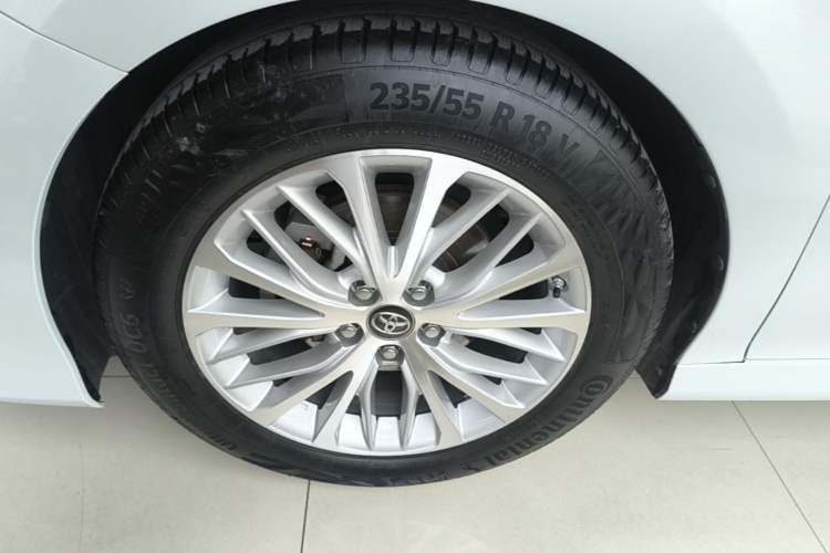 Used Toyota Camry 2019 Revised Version 2.5G Luxury Edition Left Front Wheel Hub