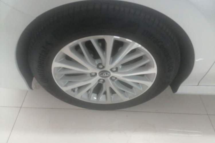Used Toyota Camry 2019 Revised Version 2.5G Luxury Edition Left Front Wheel Hub