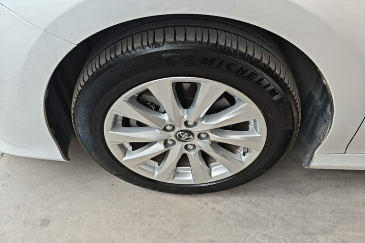 Used Toyota Camry 2019 2.0G Luxury Edition China V Standard Left Front Wheel Hub