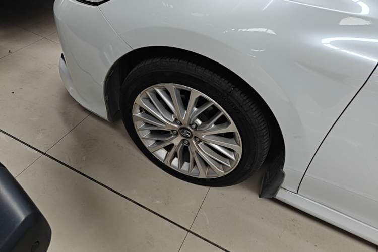 Used Toyota Camry 2019 Revised Version 2.5G Luxury Edition Left Front Wheel Hub