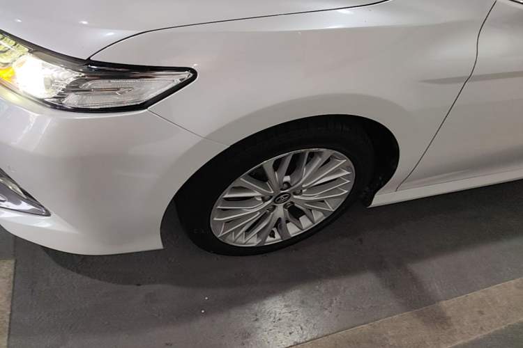 Used Toyota Camry 2019 2.5G Luxury Edition China VI Standard Left Front Wheel Hub