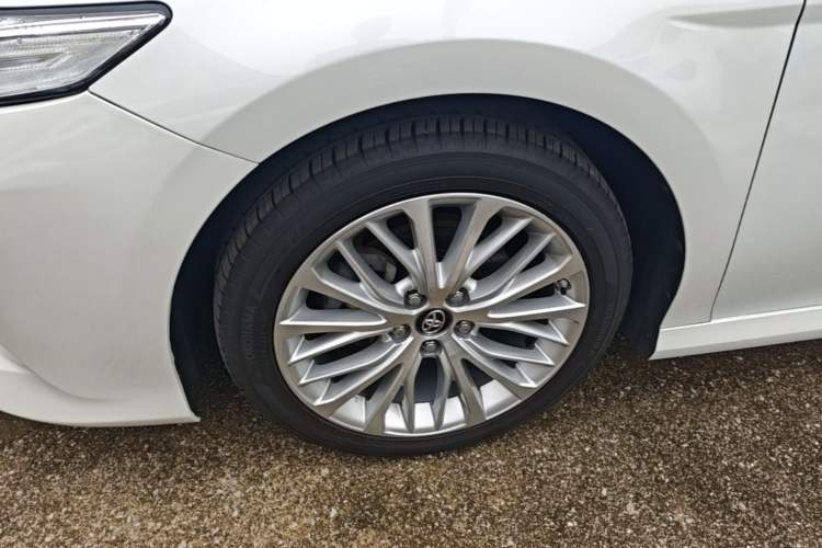 Used Toyota Camry 2019 Revised Version 2.5G Luxury Edition Left Front Wheel Hub