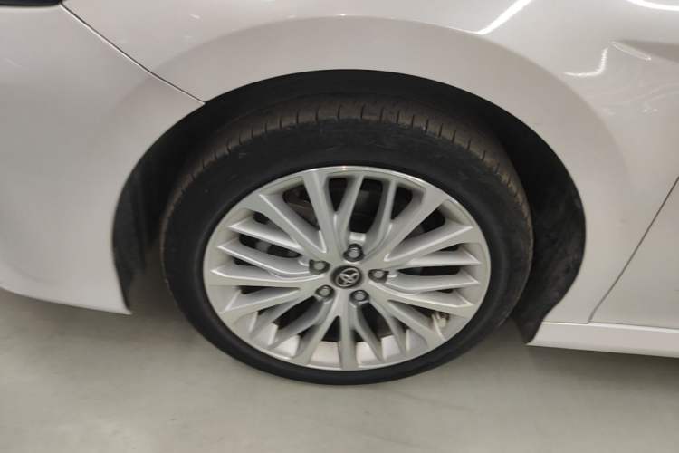 Used Toyota Camry 2019 Revised Version 2.5G Luxury Edition Left Front Wheel Hub