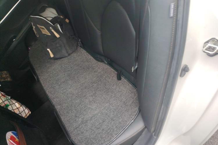 Used Toyota Camry 2019 Revised Version 2.5G Luxury Edition Left Rear Seat