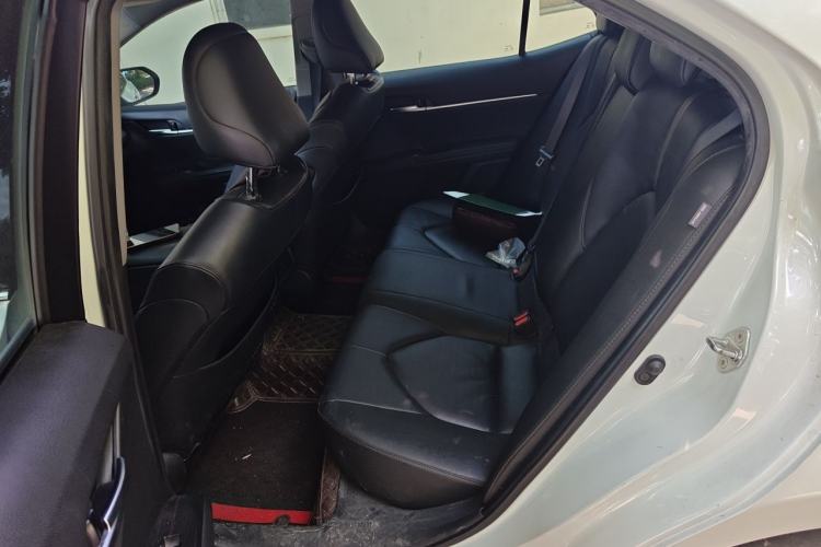 Used Toyota Camry 2019 2.5G Luxury Edition China VI Standard Left Rear Seat