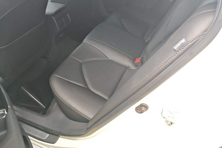 Used Toyota Camry 2019 2.5G Luxury Edition China V Standard Left Rear Seat