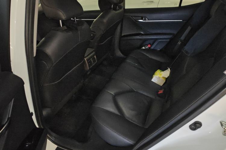 Used Toyota Camry 2019 2.0G Luxury Edition China VI Standard Left Rear Seat