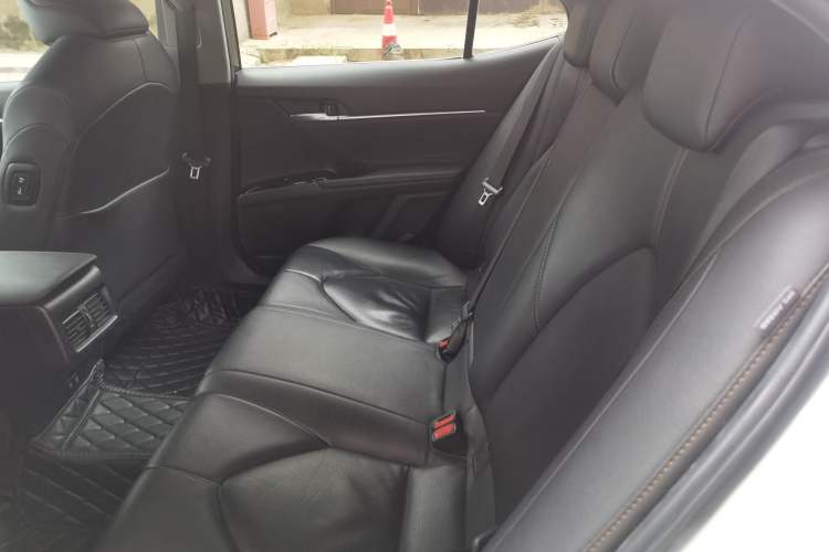 Used Toyota Camry 2019 2.5G Luxury Edition China VI Standard Left Rear Seat
