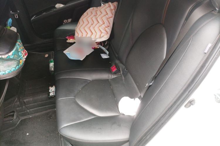 Used Toyota Camry 2019 2.5G Luxury Edition China VI Standard Left Rear Seat