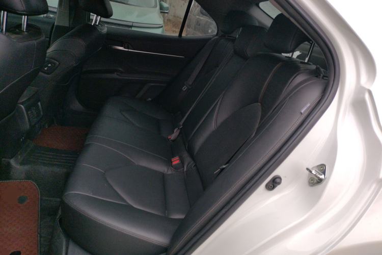Used Toyota Camry 2019 Revised Version 2.0G Luxury Edition Left Rear Seat
