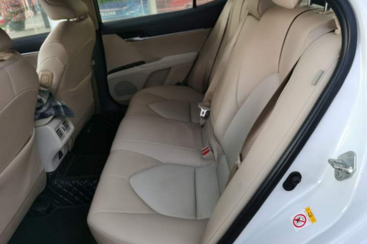 Used Toyota Camry 2019 2.5G Luxury Edition China VI Standard Left Rear Seat