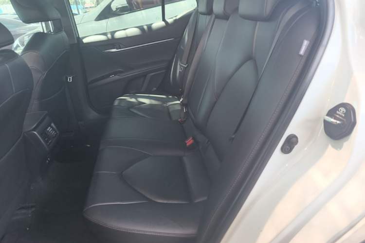 Used Toyota Camry 2019 Revised Version 2.0G Luxury Edition Left Rear Seat